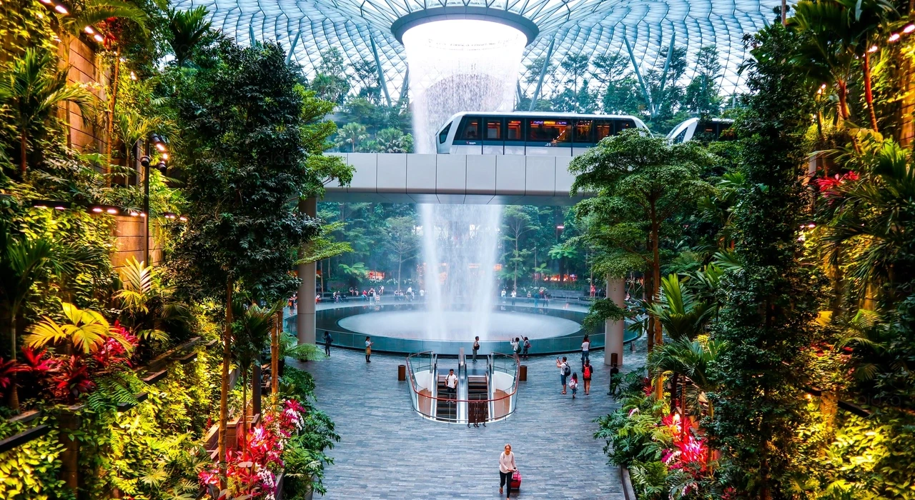 Аэропорт Чанги, Сингапур (Changi Airport, Singapore)