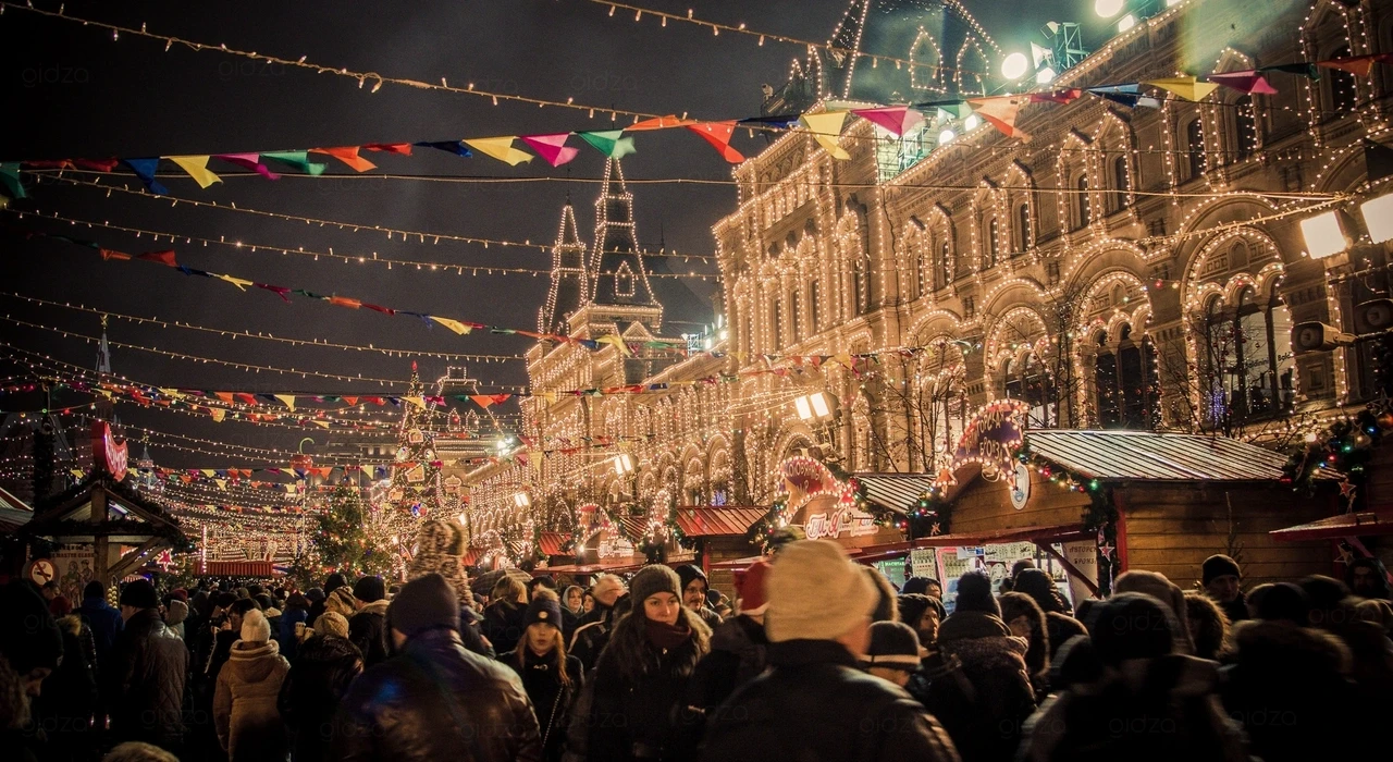Новогодняя ярмарка в Москве