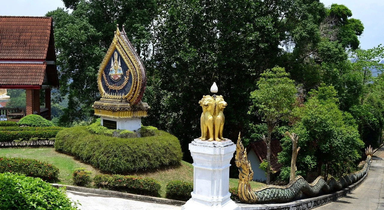 Wat Bang Riang, Таиланд