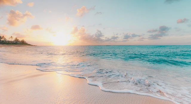 Море, солнце и песок: самые известные пляжи мира