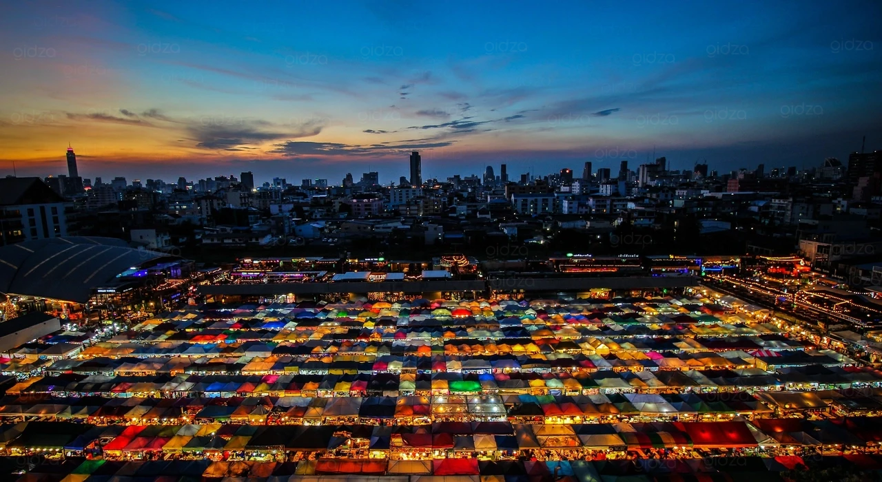Ночной рынок в Бангкоке