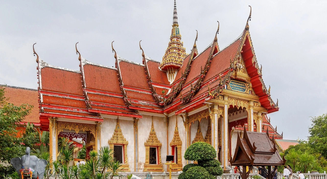 Храм Ват Чалонг (Wat Chalong), Пхукет, Таиланд