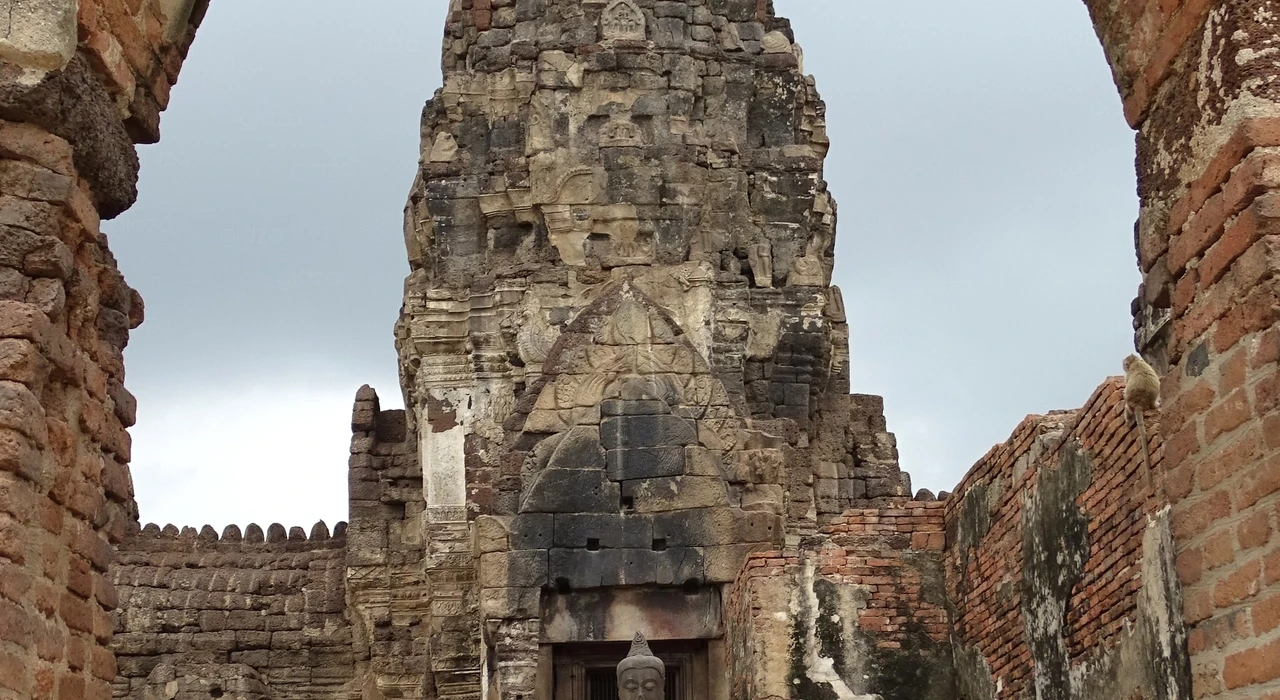 Ранг Сам Йот – Храм обезьян в Лопбури