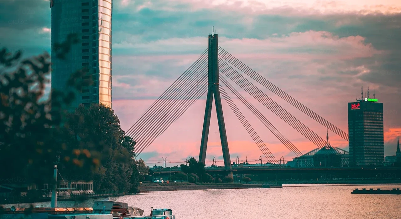 Вантовый мост, Рига, Латвия
