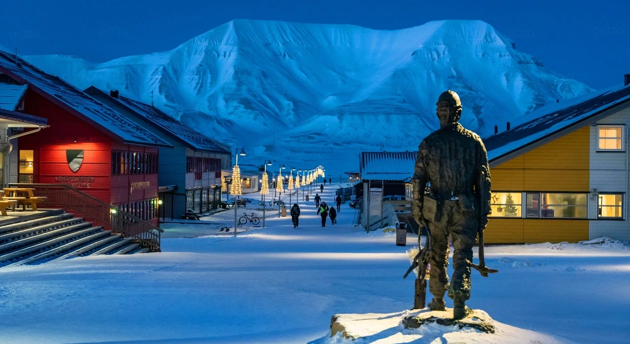 Лонгйир, Свальбард